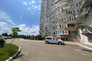 Фото №1: Коммерция 140 м² - Краснодар, мкр. Юбилейный, ул. Рождественская набережная, 4