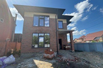 Фото №1: Дом 200 м² - Краснодар, мкр. Северный, ул. Александра Берлизова, 112