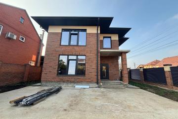 Фото №1: Дом 200 м² - Краснодар, мкр. Северный, ул. Александра Берлизова, 112