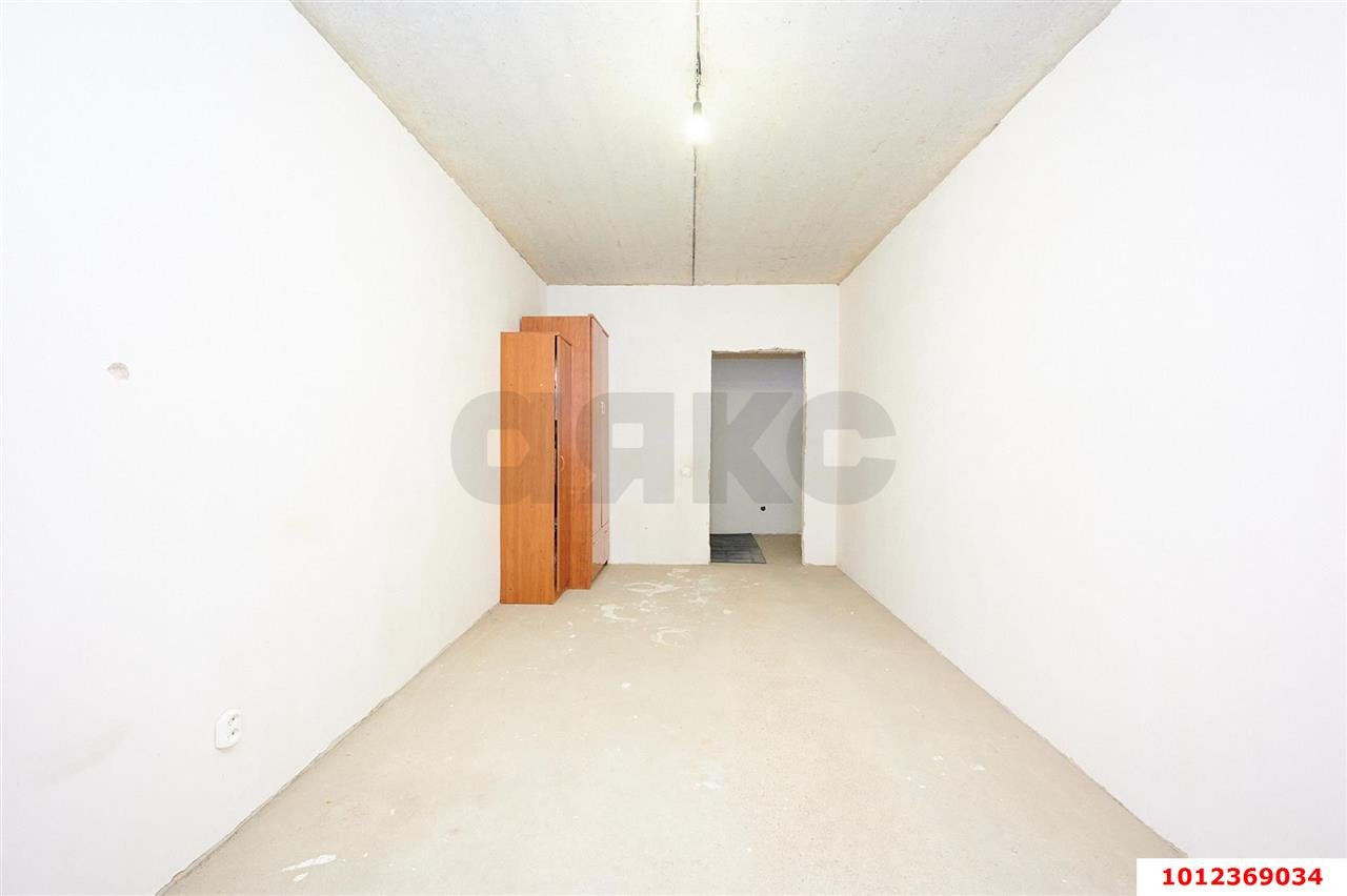 Фото №11: 3-комнатная квартира 82 м² - Краснодар, Прикубанский внутригородской округ, Завод Радиоизмерительных Приборов, мкр. Музыкальный, ул. имени С.В. Рахманинова, 30