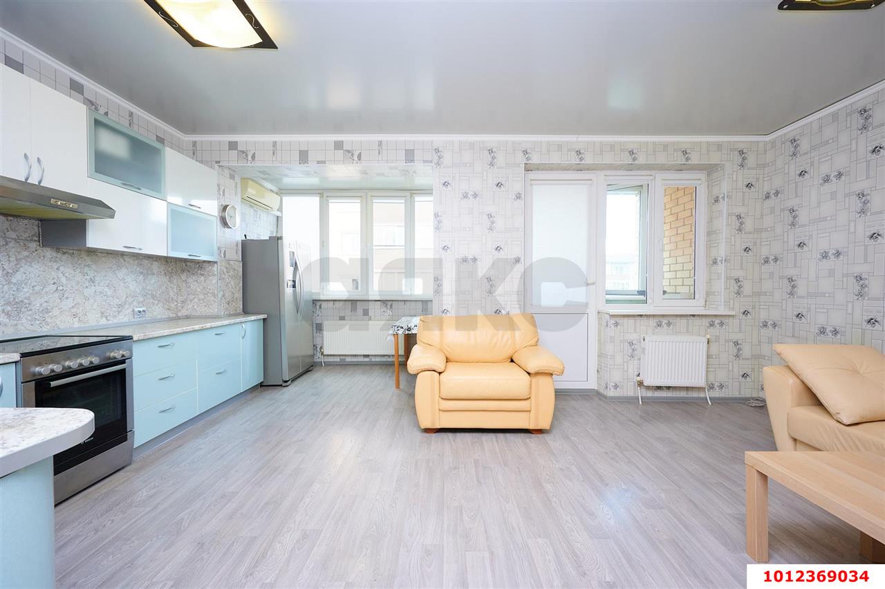 Фото №1: 3-комнатная квартира 82 м² - Краснодар, Прикубанский внутригородской округ, Завод Радиоизмерительных Приборов, мкр. Музыкальный, ул. имени С.В. Рахманинова, 30