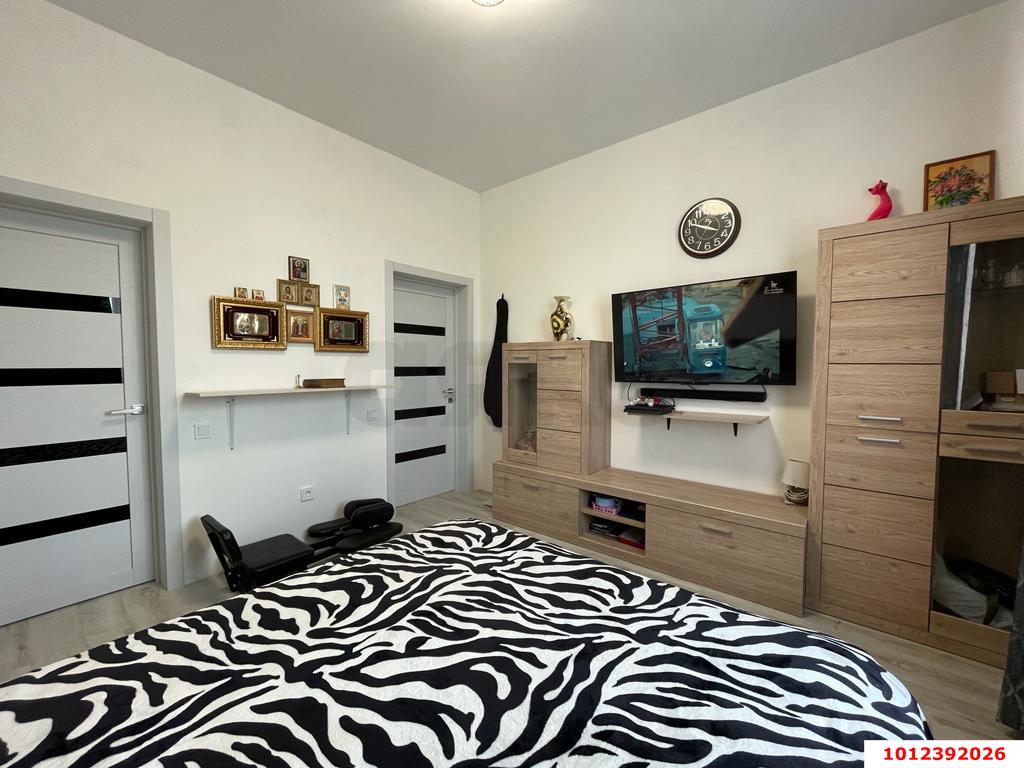 Фото №8: Дом 129 м² + 4.27 сот. - Ленина, Карасунский внутригородской округ, п. коттеджный  Зелёная Роща, ул. Тополиная, 73