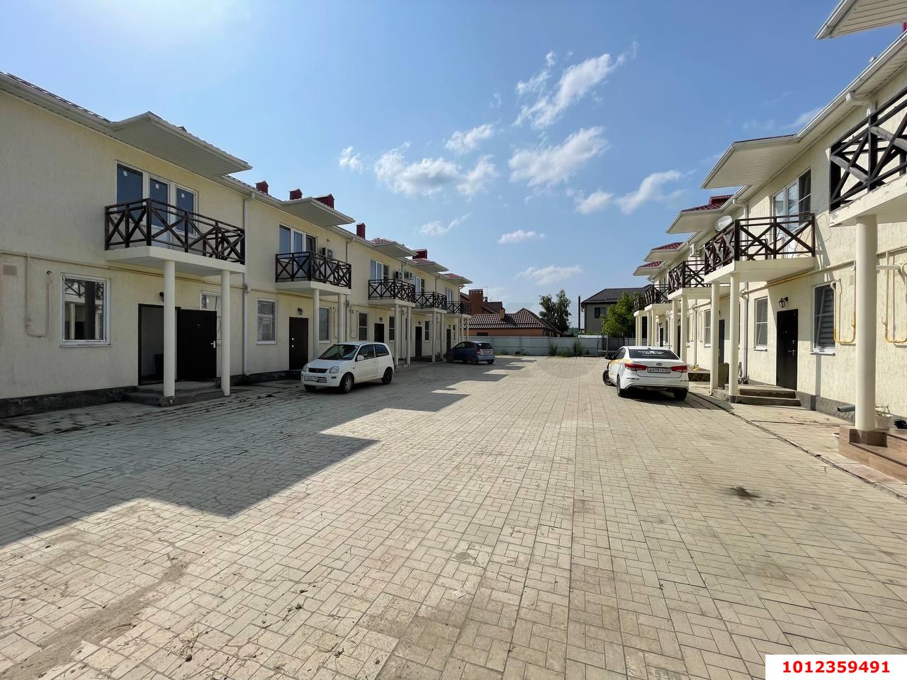 Фото №3: Дом 115 м² + 2 сот. - Индустриальный, Прикубанский внутригородской округ, мкр. Дивный, б-р Голубой, 55