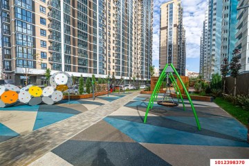 Фото №1: 2-комнатная квартира 65 м² - Краснодар, мкр. жилой комплекс Стрижи, ул. Автолюбителей, 1Г