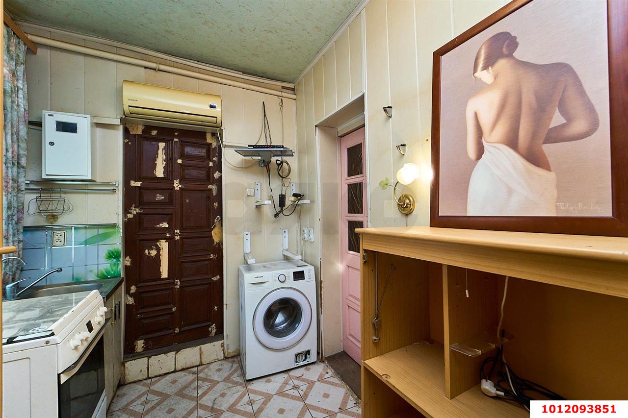 Фото №6: Часть дома 39 м² + 1.3 сот. - Краснодар, Центральный внутригородской округ, мкр. Центральный, ул. Ленина, 80