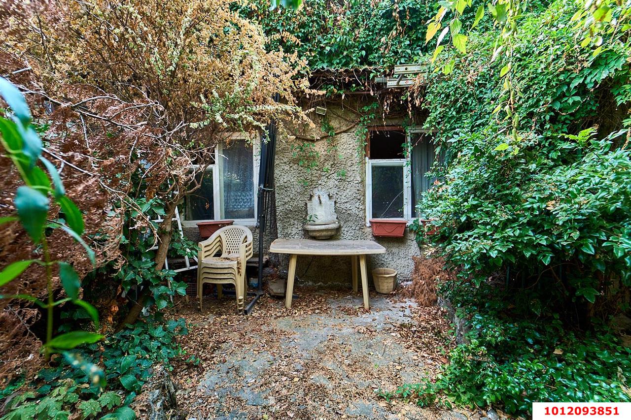 Фото №12: Часть дома 39 м² + 1.3 сот. - Краснодар, Центральный внутригородской округ, мкр. Центральный, ул. Ленина, 80