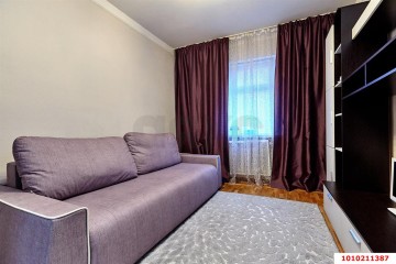 Фото №4: Дом 200 м² - Краснодар, мкр. Фестивальный, ул. Воровского, 153