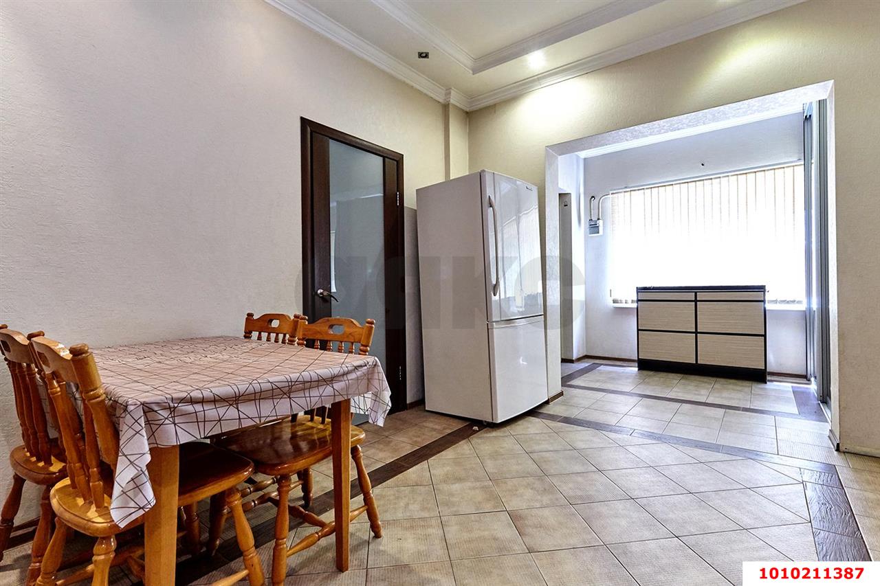 Фото №14: Дом 200 м² + 4.4 сот. - Краснодар, Фестивальный, ул. Воровского, 153