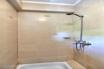 Фото №2: Дом 200 м² - Краснодар, мкр. Фестивальный, ул. Воровского, 153