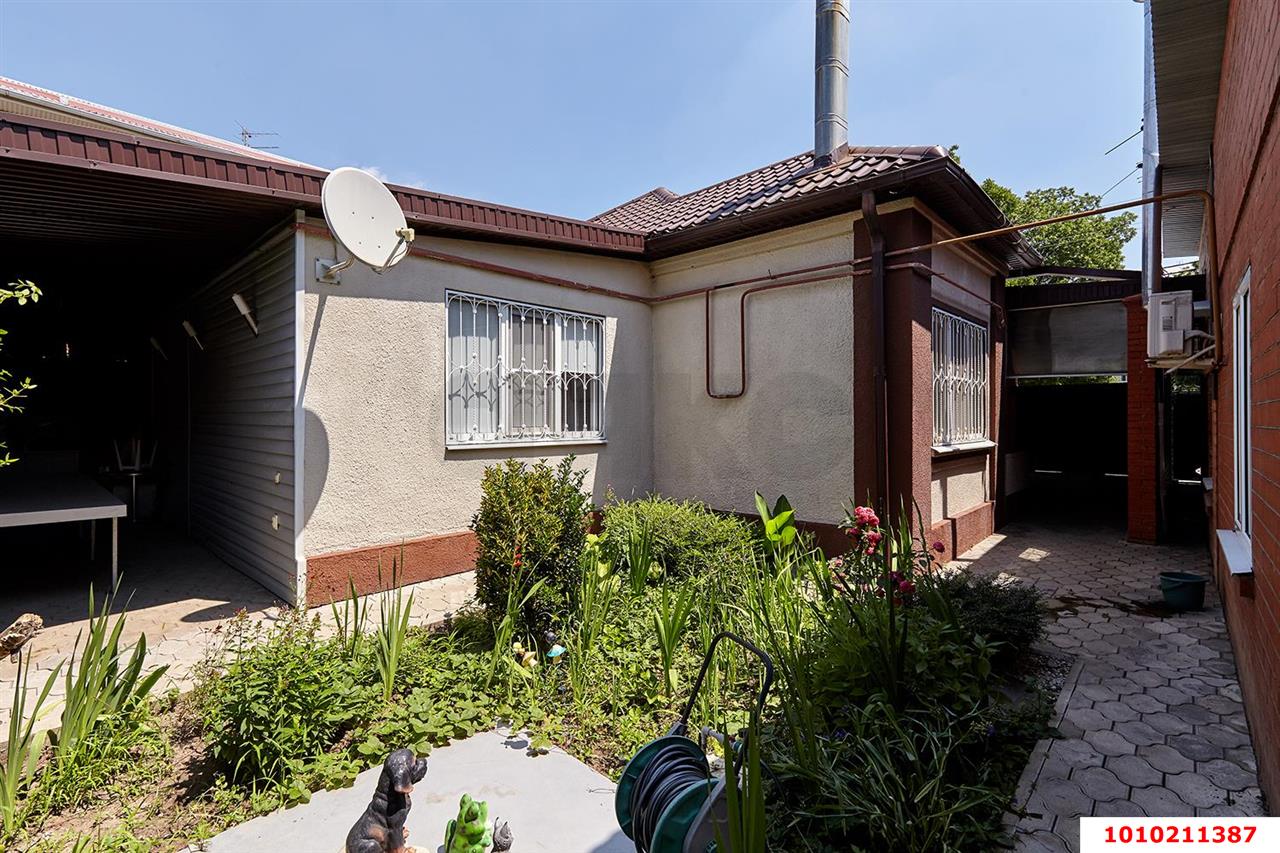 Фото №9: Дом 200 м² + 4.4 сот. - Краснодар, Фестивальный, ул. Воровского, 153