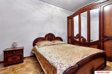 Фото №1: Дом 200 м² - Краснодар, мкр. Фестивальный, ул. Воровского, 153