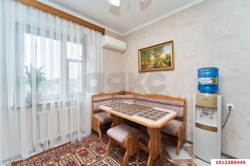 Фото №3: 4-комнатная квартира 88 м² - Краснодар, мкр. Камвольно-суконный Комбинат, ул. Онежская, 5/1