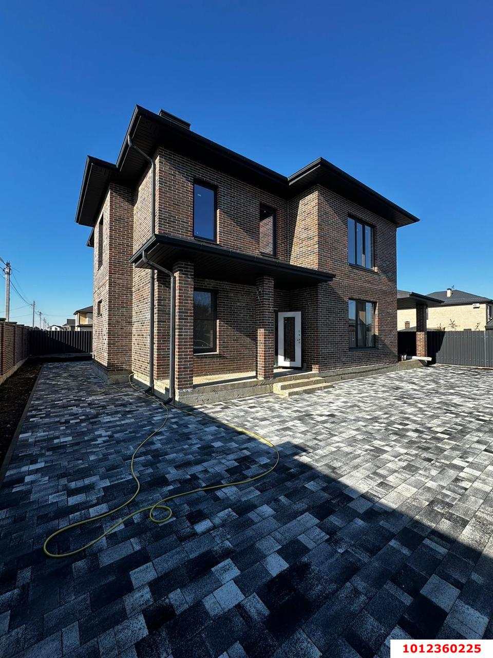 Фото №8: Дом 209 м² + 5 сот. - Краснодар, Карасунский внутригородской округ, мкр. ДНТ Новознаменский, ул. Бриллиантовая, 15