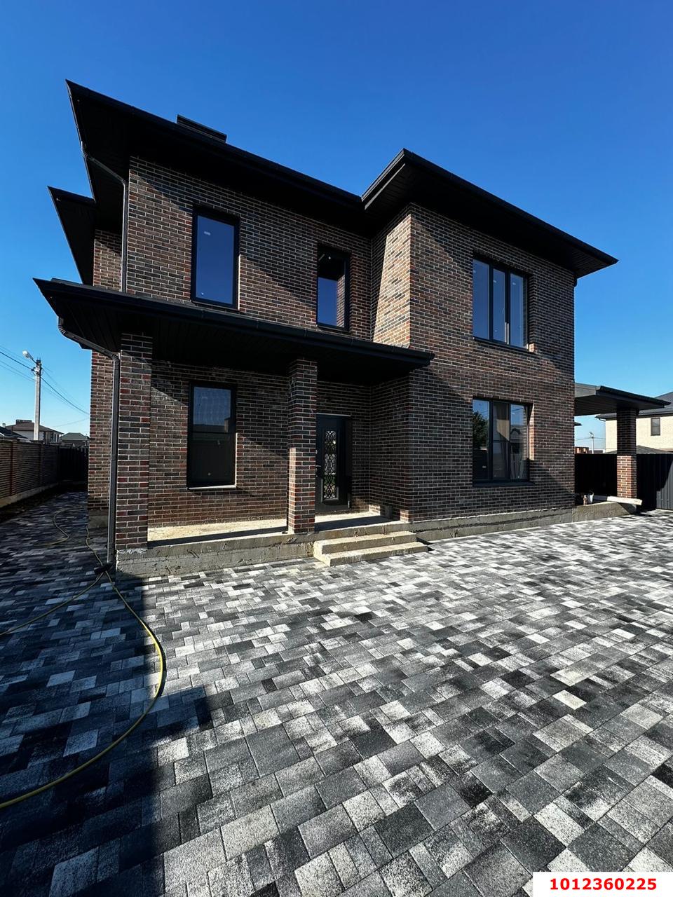 Фото №14: Дом 209 м² + 5 сот. - Краснодар, Карасунский внутригородской округ, мкр. ДНТ Новознаменский, ул. Бриллиантовая, 15