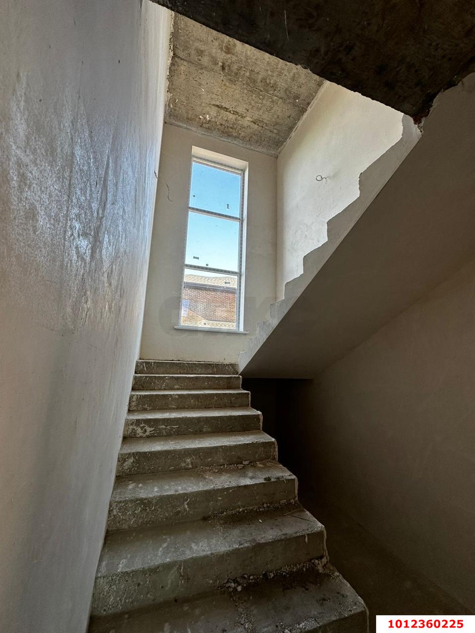 Фото №3: Дом 209 м² + 5 сот. - Краснодар, Карасунский внутригородской округ, мкр. ДНТ Новознаменский, ул. Бриллиантовая, 15