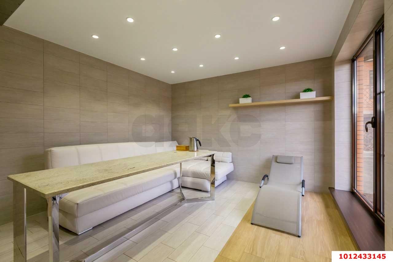 Фото №4: Дом 271 м² + 15.59 сот. - Тхамаха, ул. Комсомольская, 5