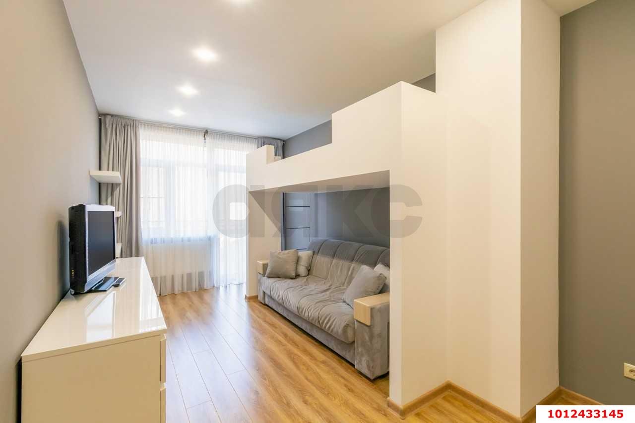 Фото №8: Дом 271 м² + 15.59 сот. - Тхамаха, ул. Комсомольская, 5