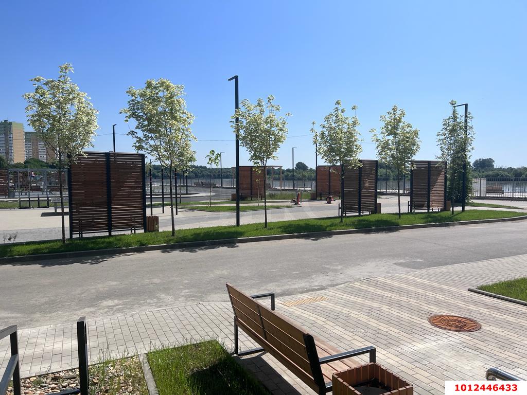 Фото №5: Торговое помещение 51 м² - Краснодар, жилой комплекс Фреш, ул. имени Валерия Гассия, 4/7лит2