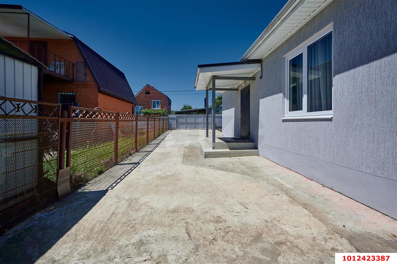 Фото №3: Дом 116 м² + 4 сот. - Знаменский, СТ Чайка, ул. Яблочная, 47