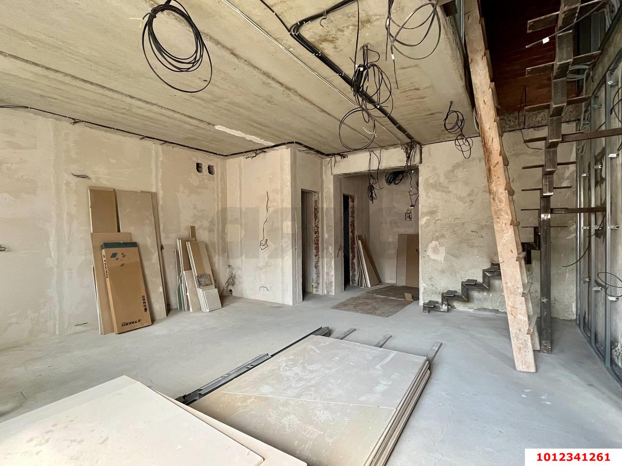 Фото №4: 3-комнатная квартира 111 м² - Краснодар, Прикубанский внутригородской округ, Завод Радиоизмерительных Приборов, мкр. Музыкальный, ул. имени С.С. Прокофьева, 31