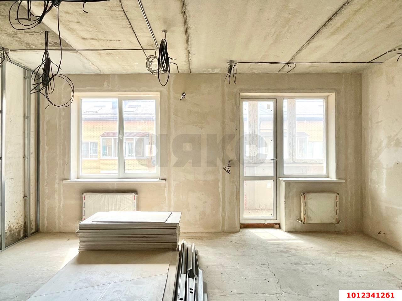 Фото №1: 3-комнатная квартира 111 м² - Краснодар, Прикубанский внутригородской округ, Завод Радиоизмерительных Приборов, мкр. Музыкальный, ул. имени С.С. Прокофьева, 31