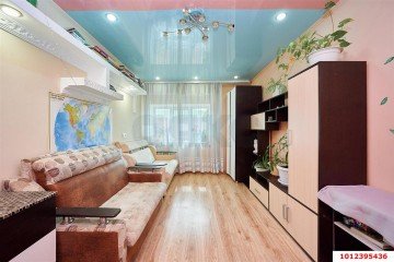 Фото №1: 2-комнатная квартира 56 м² - Краснодар, мкр. Музыкальный, ул. имени Сергея Есенина, 94