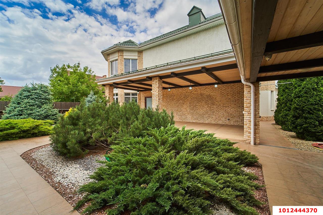 Фото №2: Дом 351 м² + 10 сот. - СНТ Пригород, ул. Атамана Кухаренко, 16