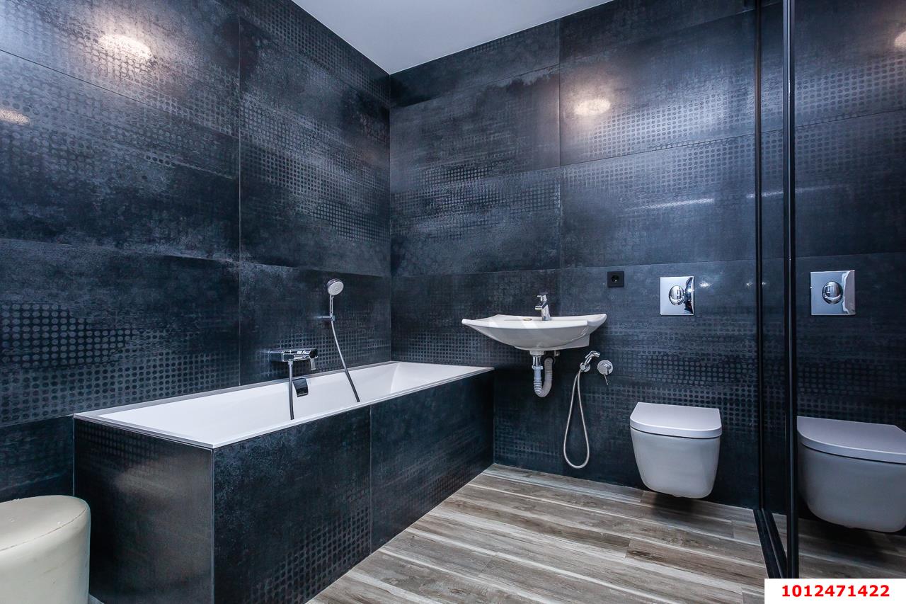 Фото №8: 3-комнатная квартира 122 м² - Краснодар, Центральный, ул. Будённого, 129