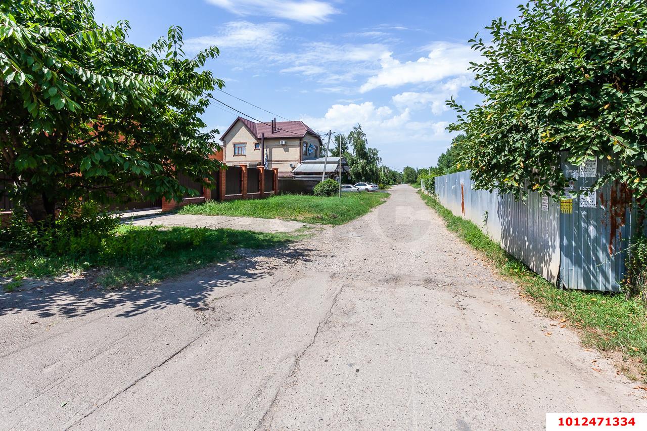 Фото №10: Дом <span class="whitespace-nowrap">350 м²</span> <span class="whitespace-nowrap">+ 8 сот.</span>, <span class="whitespace-nowrap">2 эт.</span> - Краснодар, Прикубанский внутригородской округ, Калинино, мкр. имени Петра Метальникова, ул. Защитников Отечества