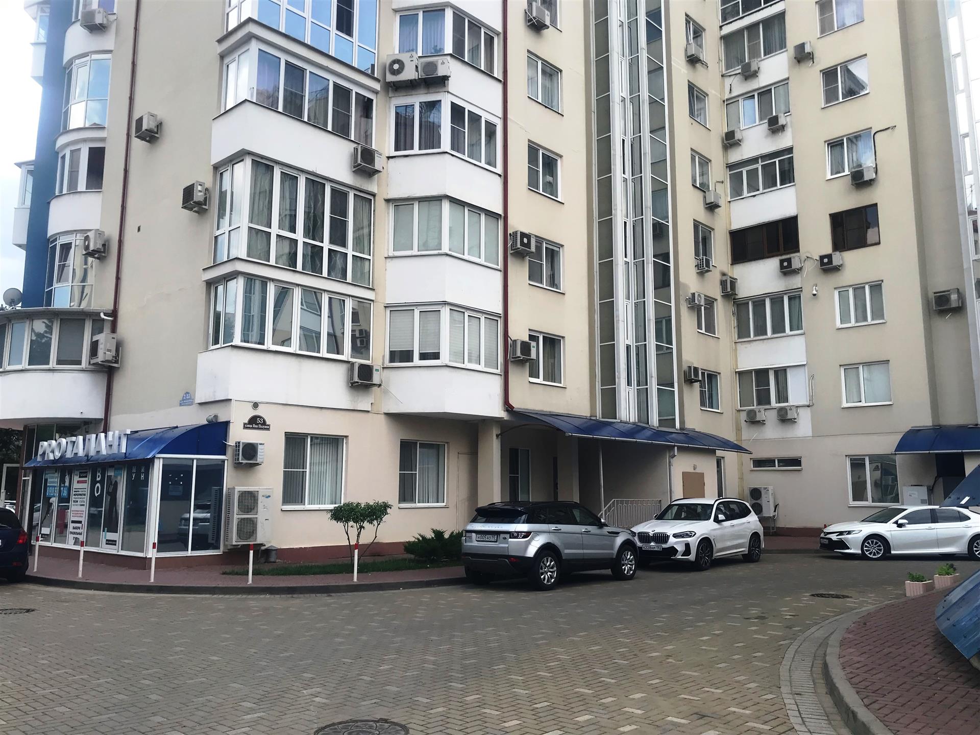 Фото №7: Коммерция 230 м² - Краснодар, Прикубанский внутригородской округ, Отделение № 1 совхоза Солнечный, мкр. Фестивальный, ул. Яна Полуяна, 2