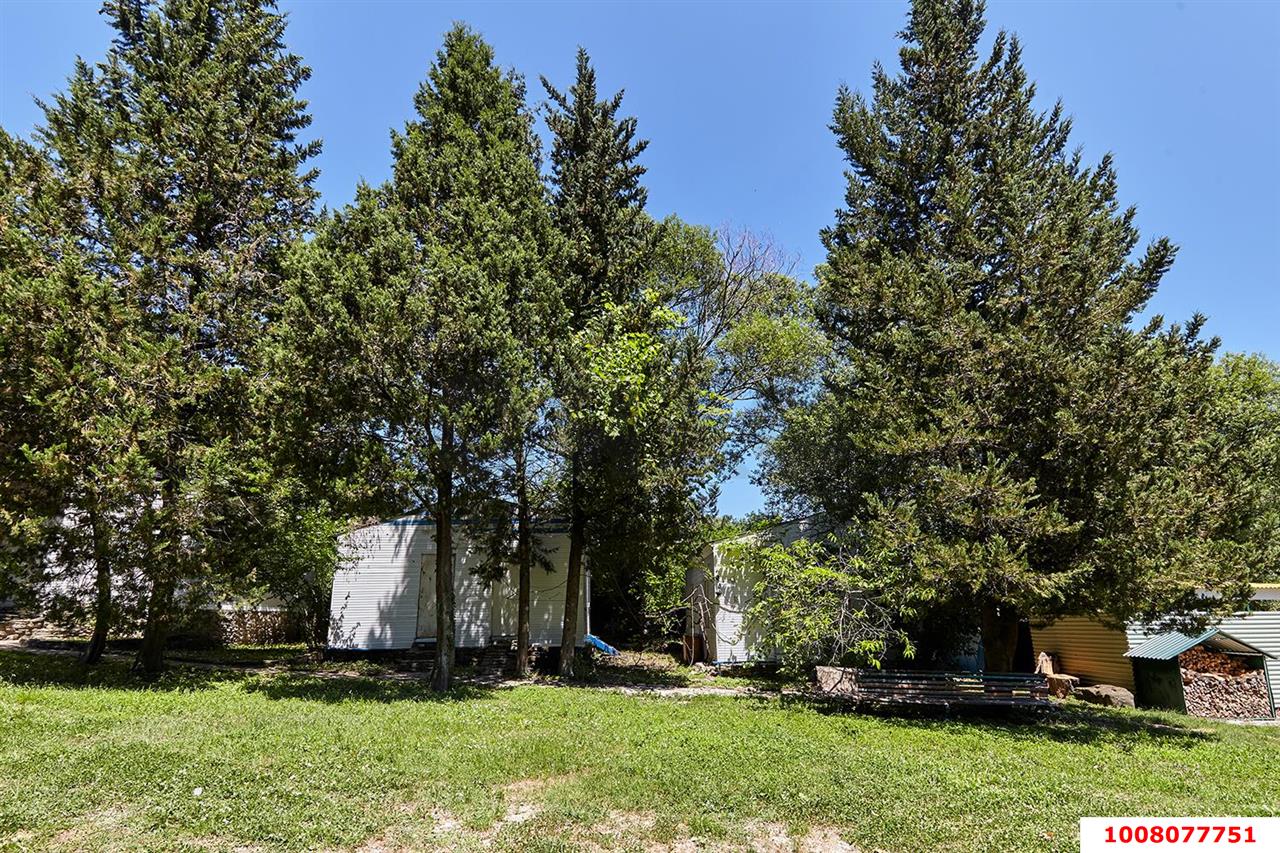 Фото №2: Коммерция 8000 м² - Пляхо, мкр. Широкая Щель