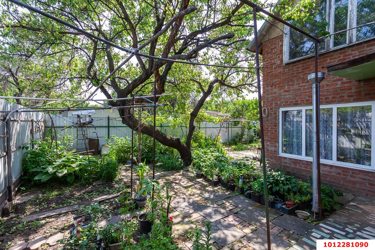 Фото №3: Часть дома 129 м² + 8 сот. - Краснодар, Центральный внутригородской округ, мкр. Центральный, ул. Будённого, 274