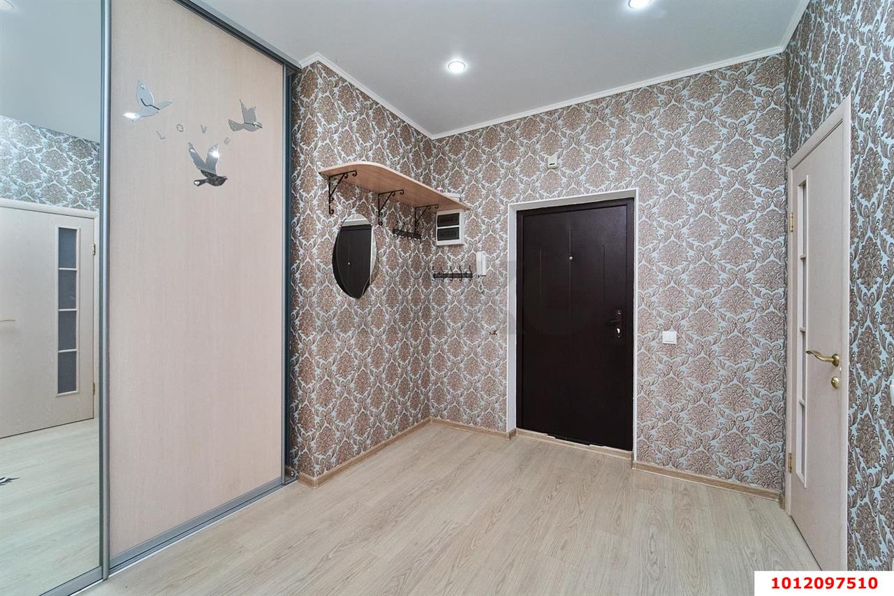 Фото №7: 1-комнатная квартира 52 м² - Краснодар, Центральный внутригородской округ, Дубинка, мкр. Черёмушки, ул. Вишняковой, 1/26