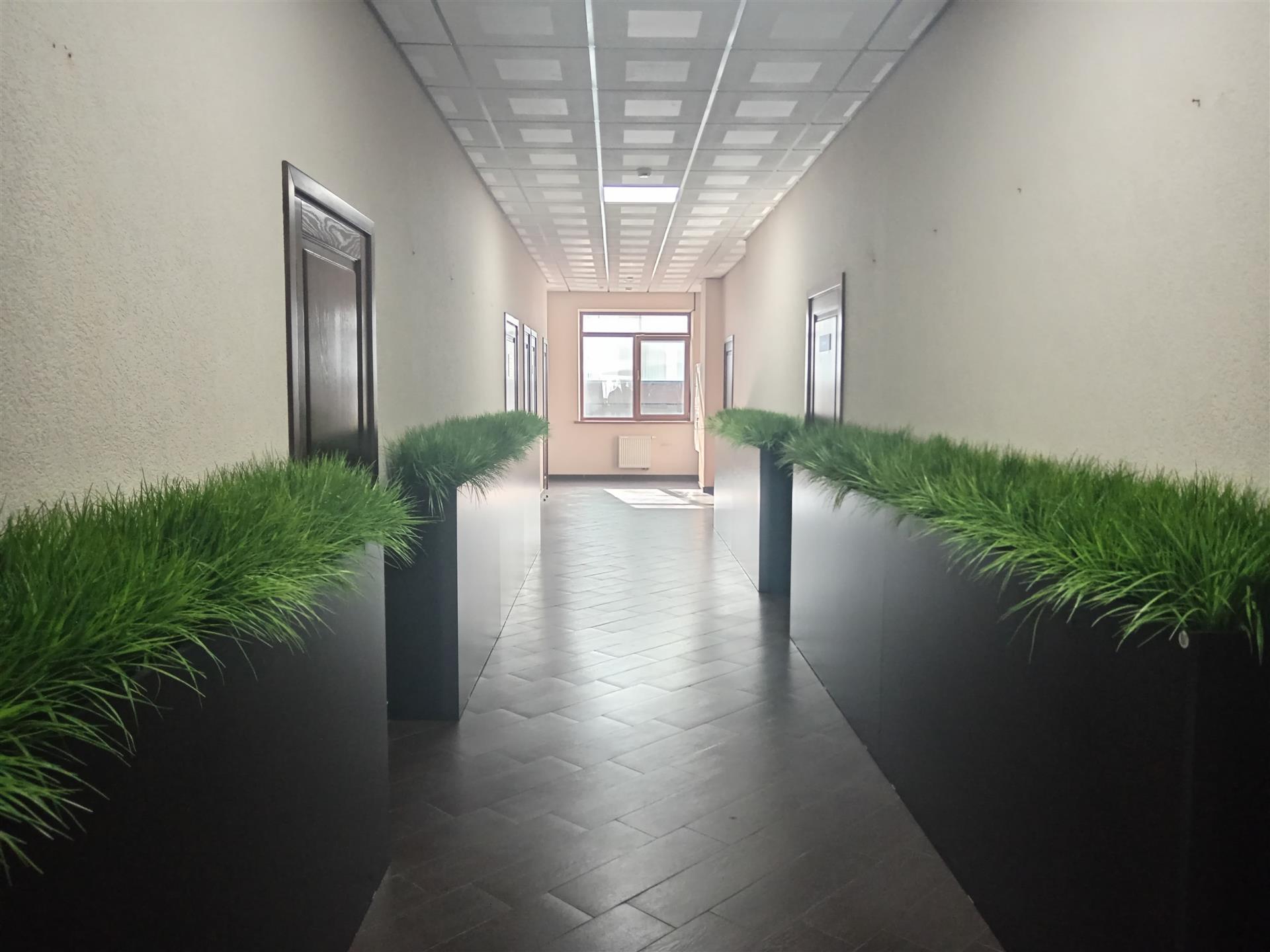 Фото №2: Коммерция 730 м² - Краснодар, ул. имени Дзержинского, 167