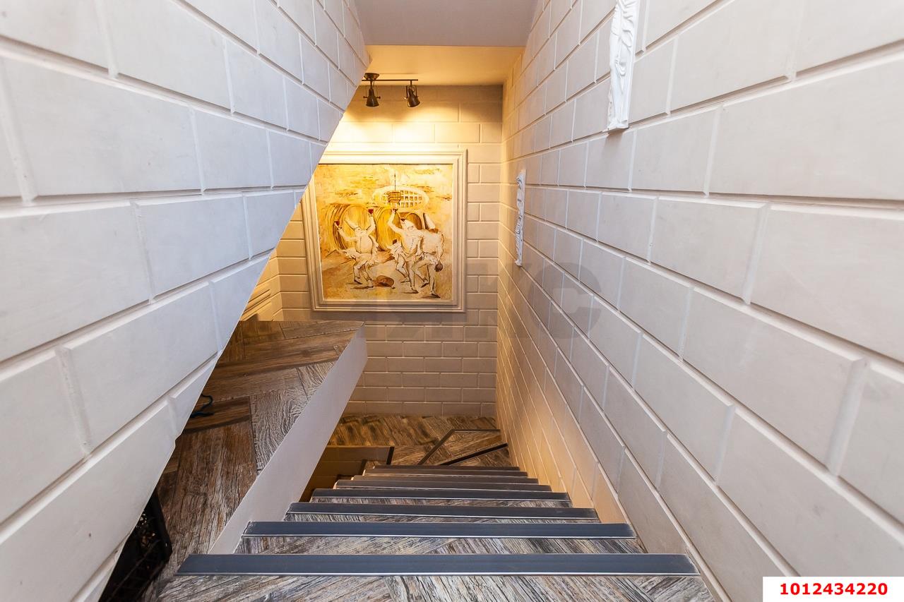 Фото №18: Дом 325 м² + 7.98 сот. - Ленина, Карасунский внутригородской округ, мкр. территория ДНТ Виктория, ул. Парковая, 26