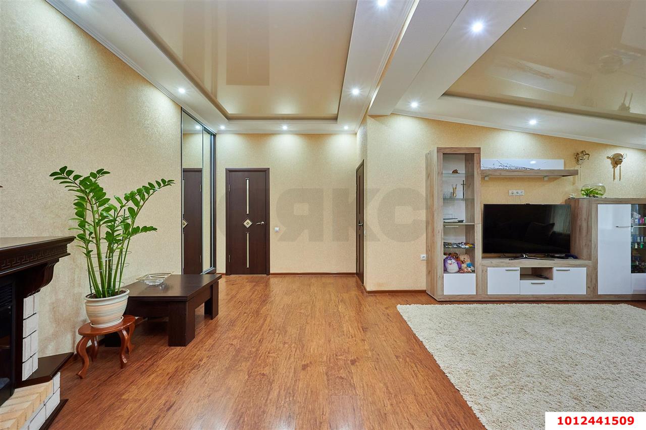 Фото №5: 2-комнатная квартира 85 м² - Краснодар, Восточно-Кругликовский, ул. Черкасская, 113