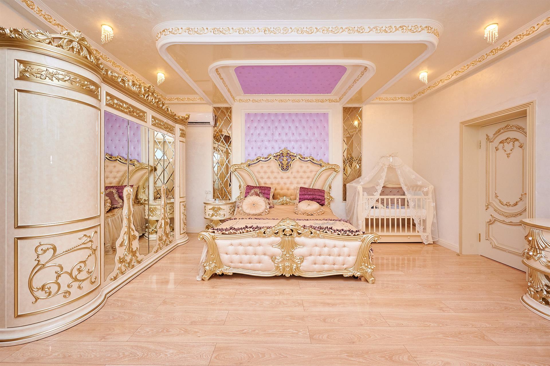 Фото №6: Дом 375 м² + 13.67 сот. - Ленина, мкр. Карасунский внутригородской округ, ул. имени Маршала Жукова, 55