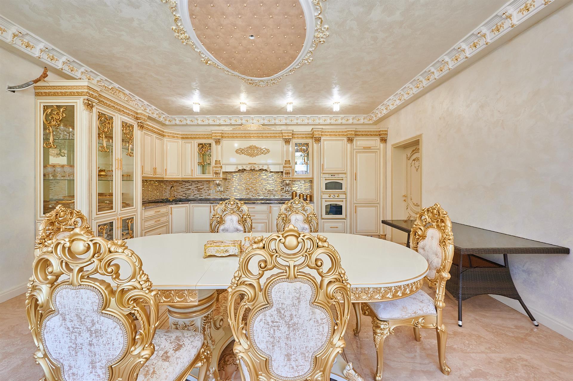 Фото №12: Дом 375 м² + 13.67 сот. - Ленина, мкр. Карасунский внутригородской округ, ул. имени Маршала Жукова, 55