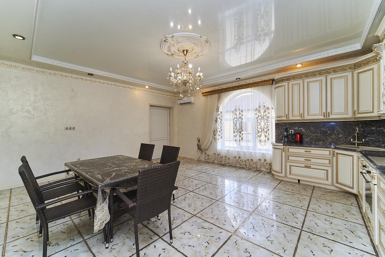 Фото №23: Дом 375 м² + 13.67 сот. - Ленина, мкр. Карасунский внутригородской округ, ул. имени Маршала Жукова, 55