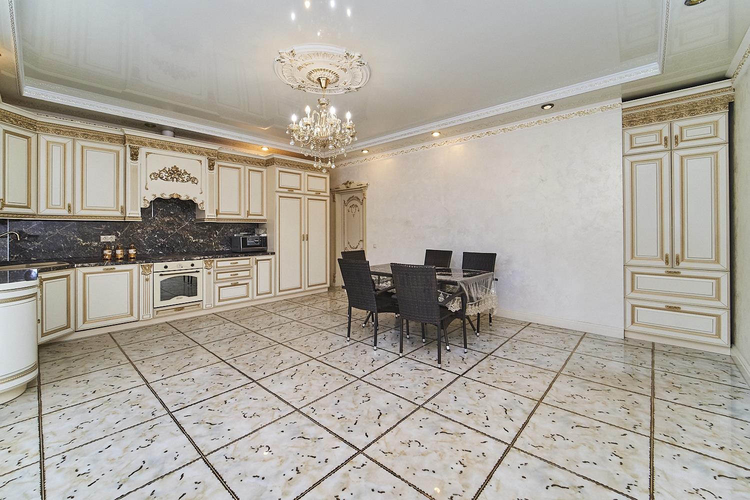 Фото №22: Дом 375 м² + 13.67 сот. - Ленина, мкр. Карасунский внутригородской округ, ул. имени Маршала Жукова, 55