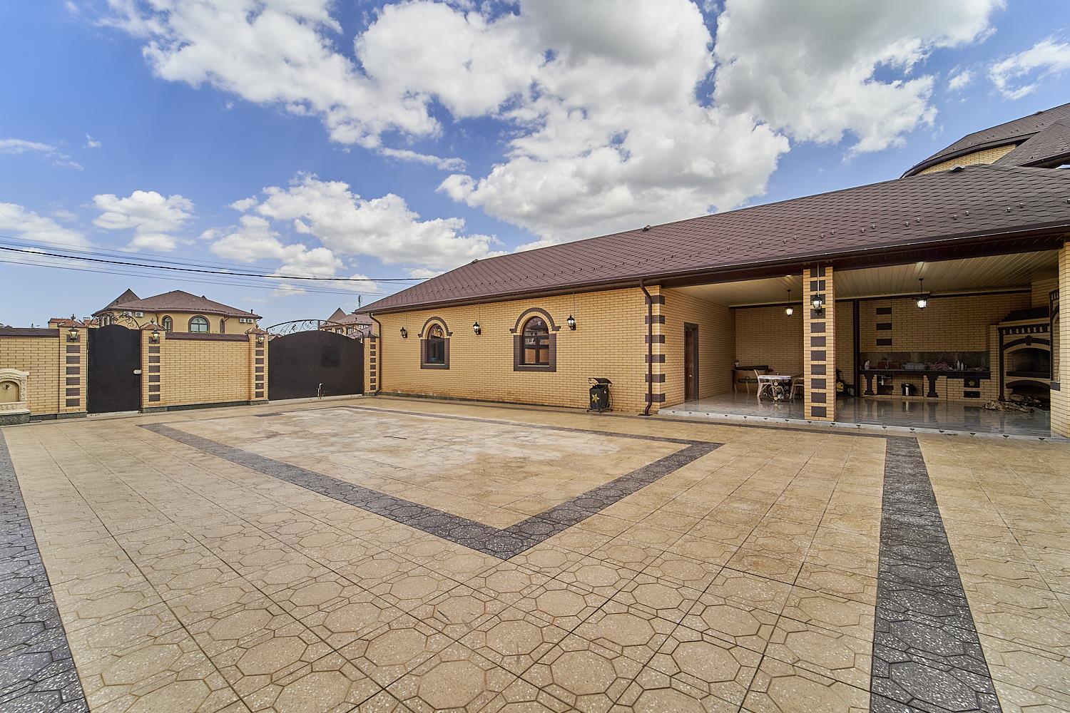 Фото №31: Дом 375 м² + 13.67 сот. - Ленина, мкр. Карасунский внутригородской округ, ул. имени Маршала Жукова, 55