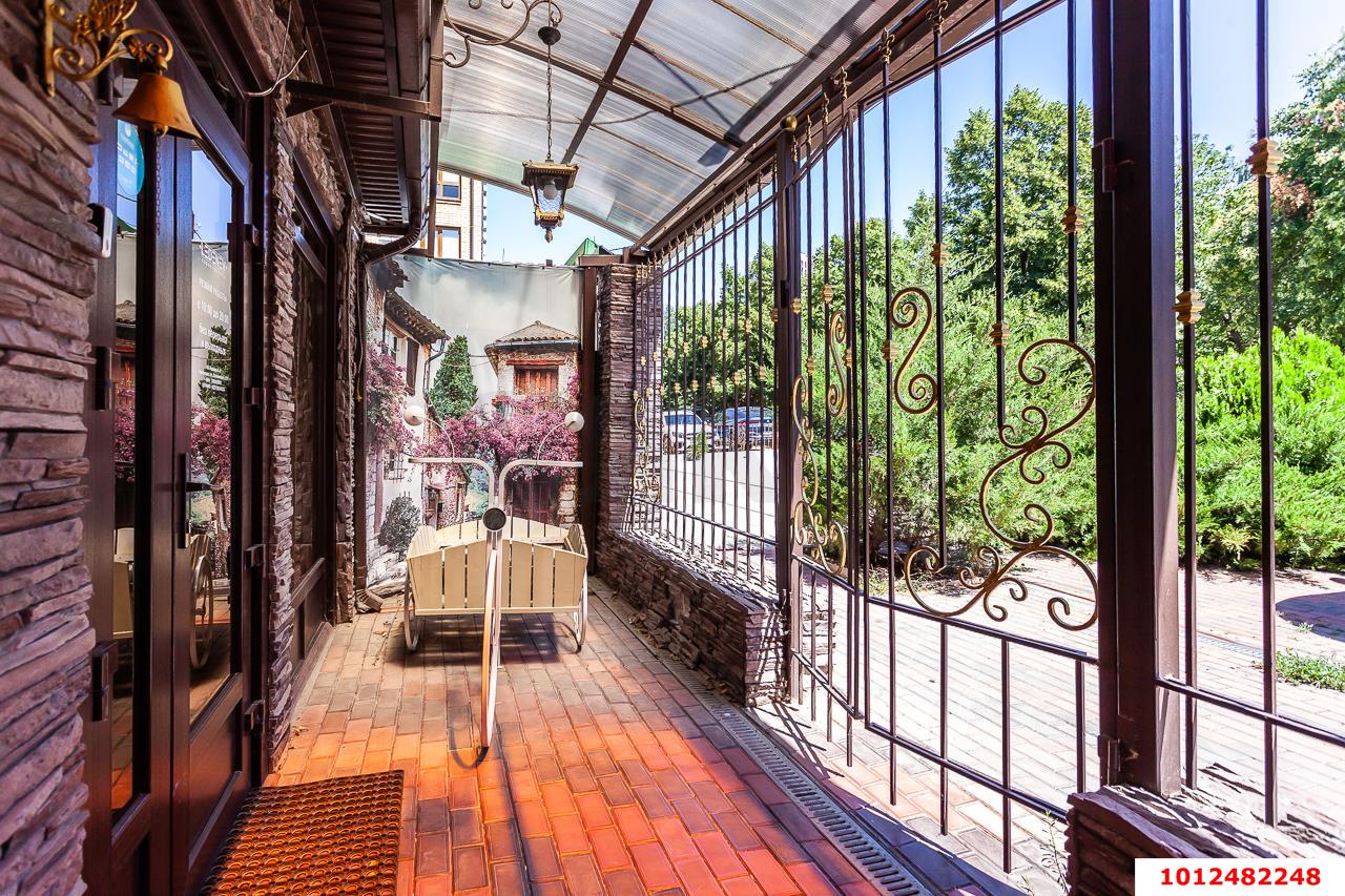 Фото №14: Дом 198 м² + 4.6 сот. - Краснодар, ул. имени Дзержинского, 61/1