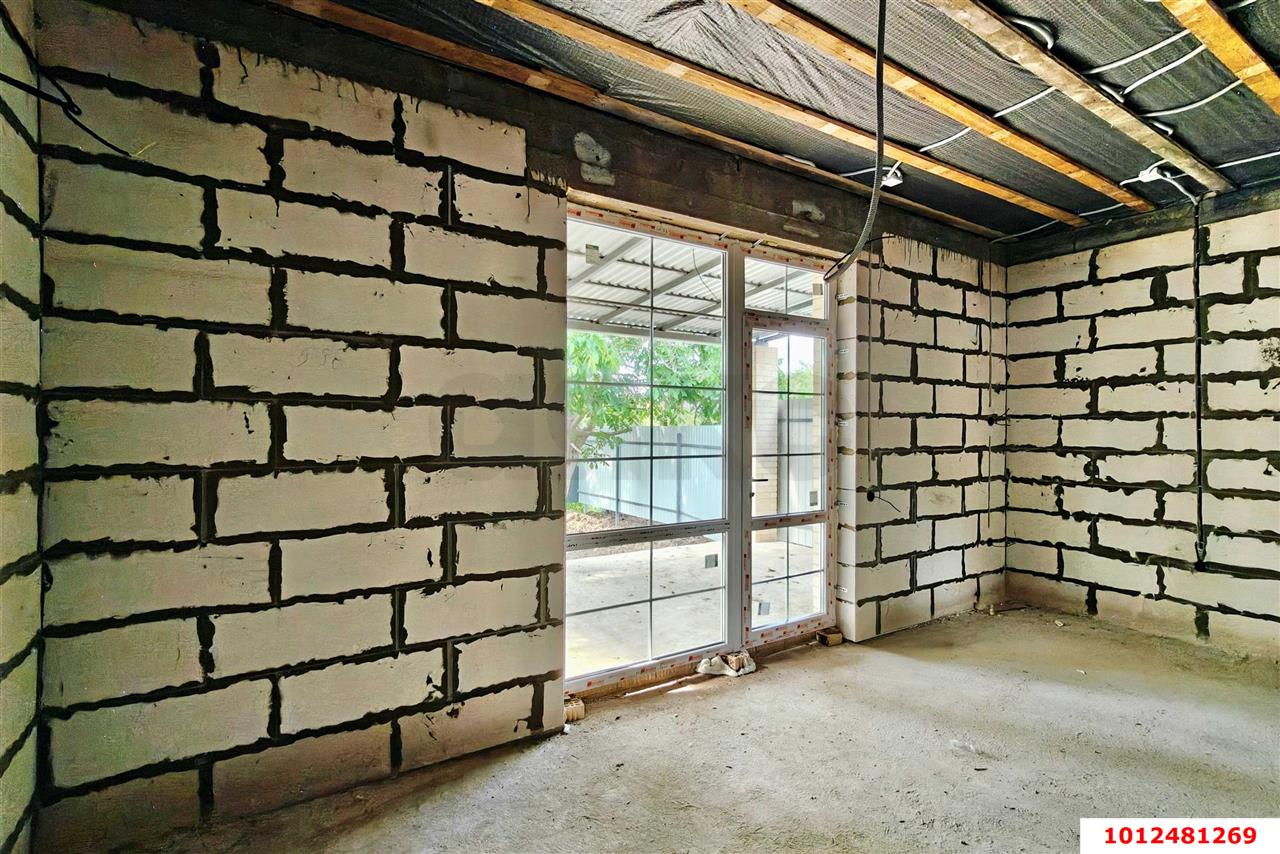 Фото №5: Дом <span class="whitespace-nowrap">100 м²</span> <span class="whitespace-nowrap">+ 3 сот.</span>, <span class="whitespace-nowrap">1 эт.</span> - Ленина, Карасунский внутригородской округ, мкр. НСТ №1 Югтекс, ул. Светлая, 38