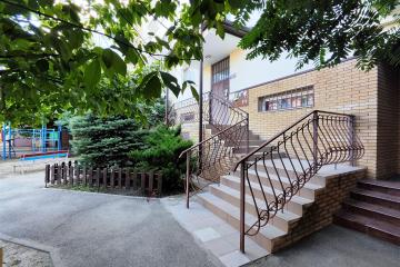 Фото №2: 1-комнатная квартира 38 м² - Краснодар, мкр. Завод Радиоизмерительных Приборов, пер. Корчагинский, 3