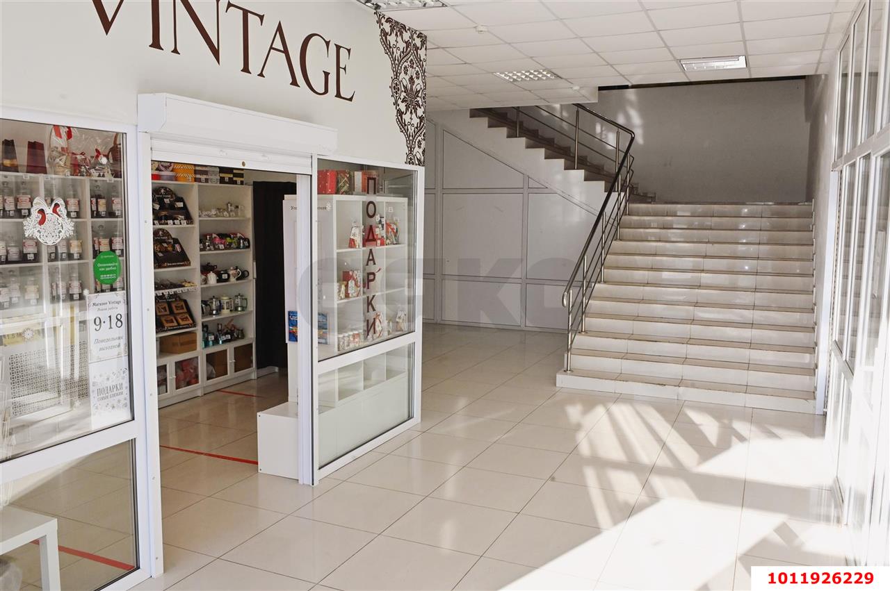 Фото №7: Отдельное здание 1898 м² - Дивное, ул. Советская, 45