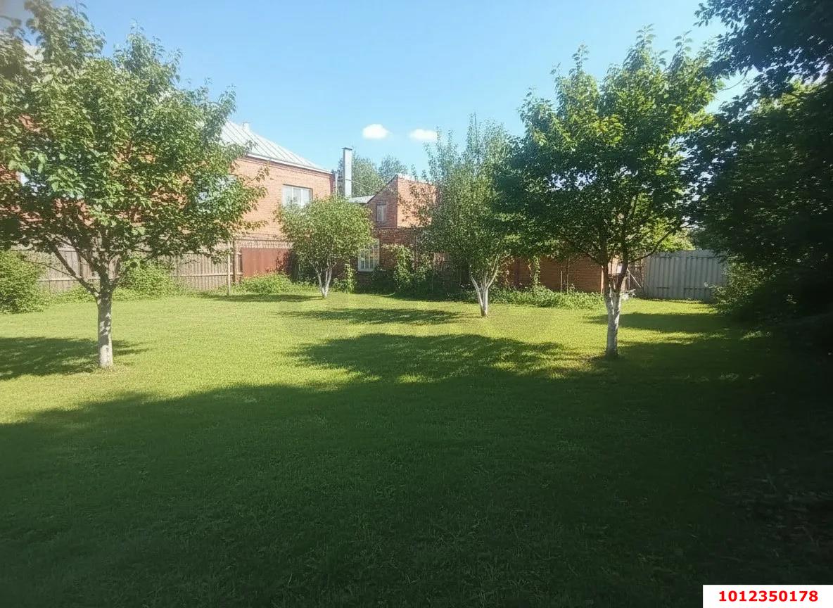 Фото №7: Дом <span class="whitespace-nowrap">40 м²</span> <span class="whitespace-nowrap">+ 6 сот.</span>, <span class="whitespace-nowrap">1 эт.</span> - Краснодар, Прикубанский внутригородской округ, мкр. Славянский, ул. 1-я Линия, 160