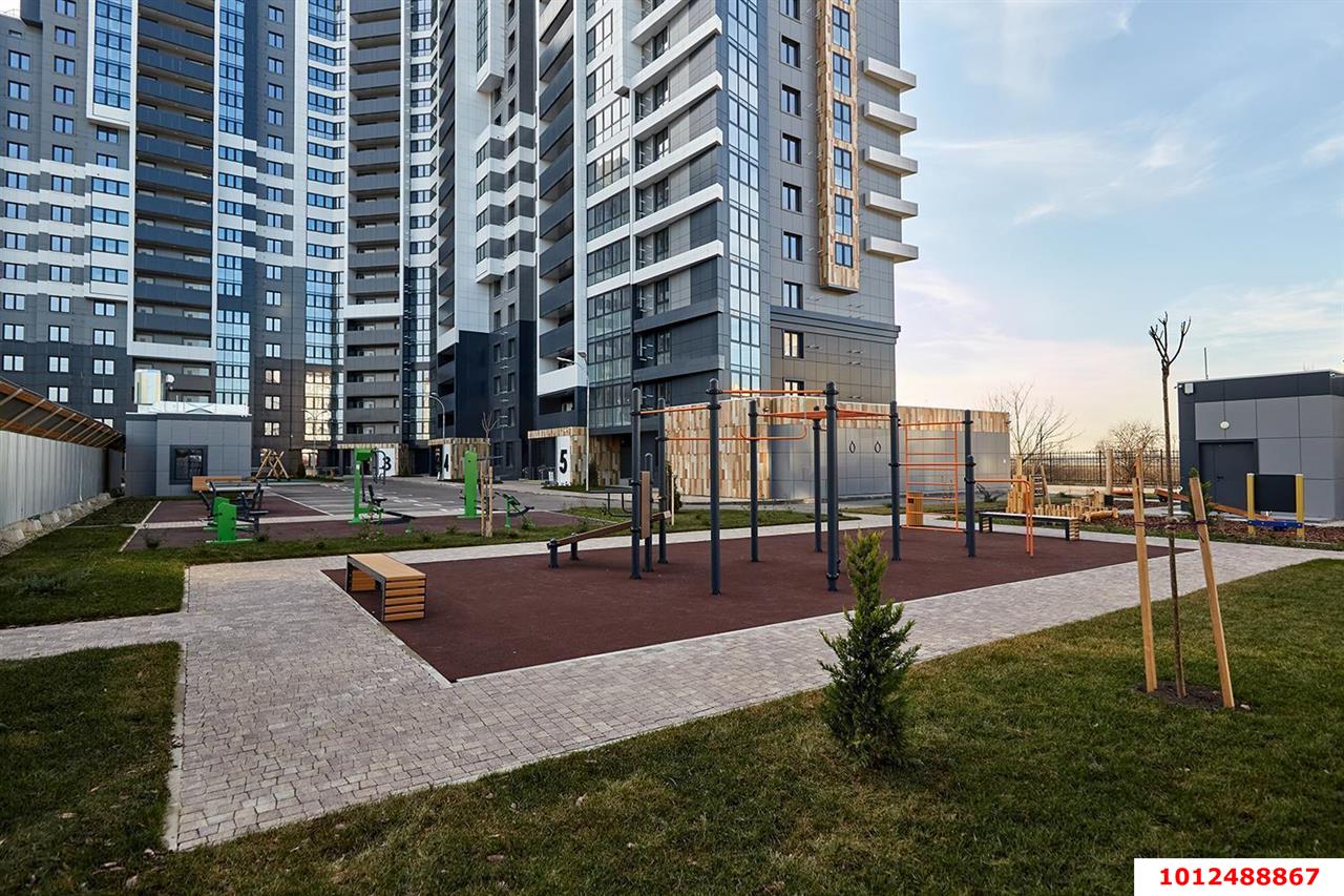 Фото №1: 2-комнатная квартира 60 м² - Краснодар, Прикубанский внутригородской округ, Микрохирургии глаза, мкр. жилой комплекс Сограт, ул. Красных Партизан, 4/15