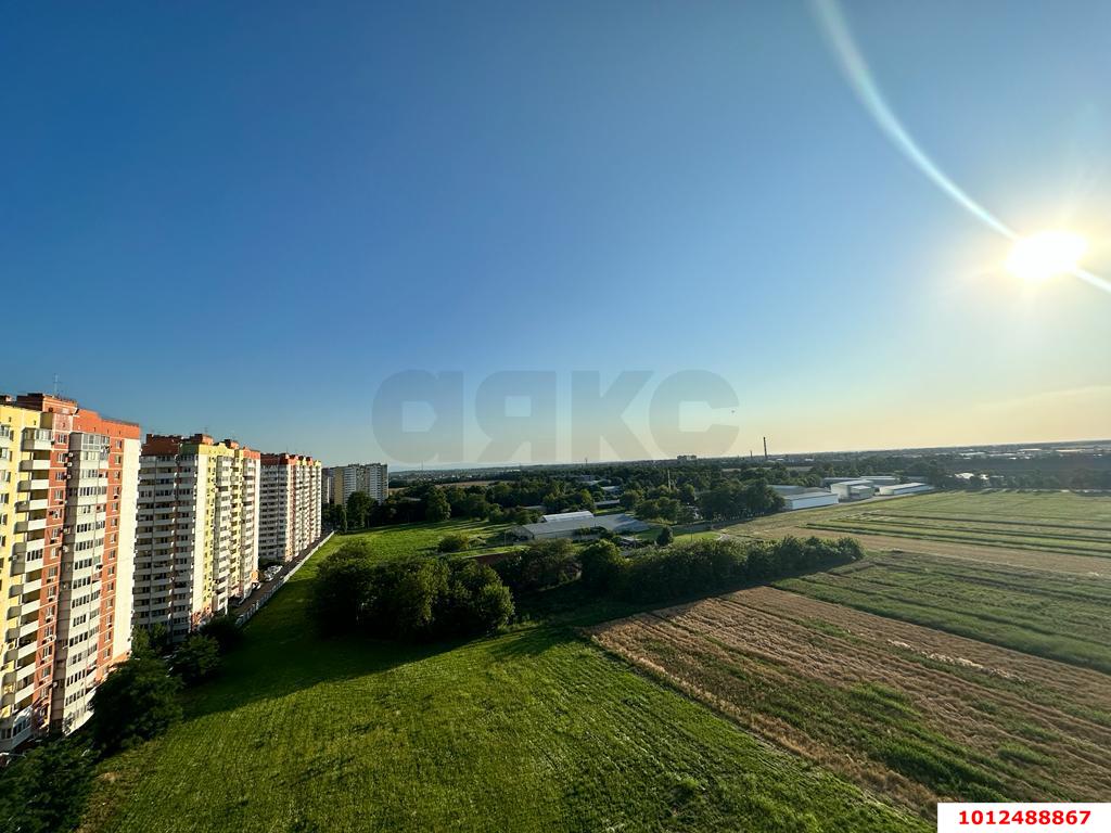 Фото №7: 2-комнатная квартира 60 м² - Краснодар, Прикубанский внутригородской округ, Микрохирургии глаза, мкр. жилой комплекс Сограт, ул. Красных Партизан, 4/15