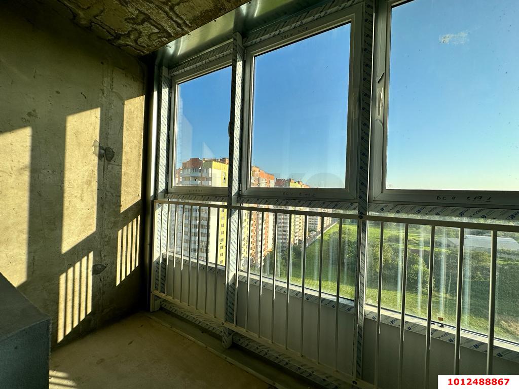 Фото №6: 2-комнатная квартира 60 м² - Краснодар, Прикубанский внутригородской округ, Микрохирургии глаза, мкр. жилой комплекс Сограт, ул. Красных Партизан, 4/15