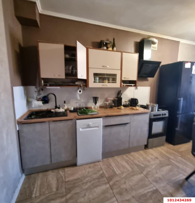 Фото №8: 2-комнатная квартира 74 м² - Краснодар, Прикубанский внутригородской округ, Завод Радиоизмерительных Приборов, п. Калинино, пер. Ленинский, 6